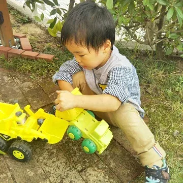 外れるのは一瞬!子育て中に気を付けたい子どもの「肘内障(ちゅうないしょう)」とは?