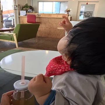 子どもと2人ではじめてのランチ!やんちゃ坊主にふりまわされる母の体験談